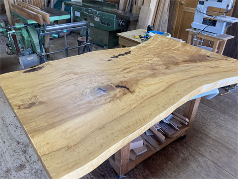 栃無垢一枚板のこたつ座卓