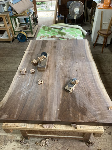 ウォールナット2枚接ぎ