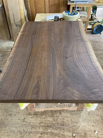 ウォールナット2枚接ぎ