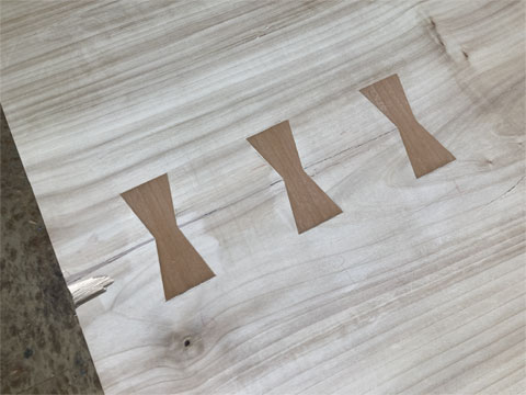 栃無垢一枚板ダイニングテーブル