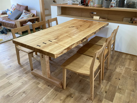 栃無垢一枚板ダイニングテーブルセット