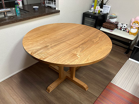 円卓の材質
